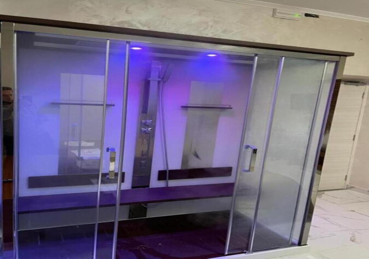 Hotel Holiday Foggia Kültér fotó