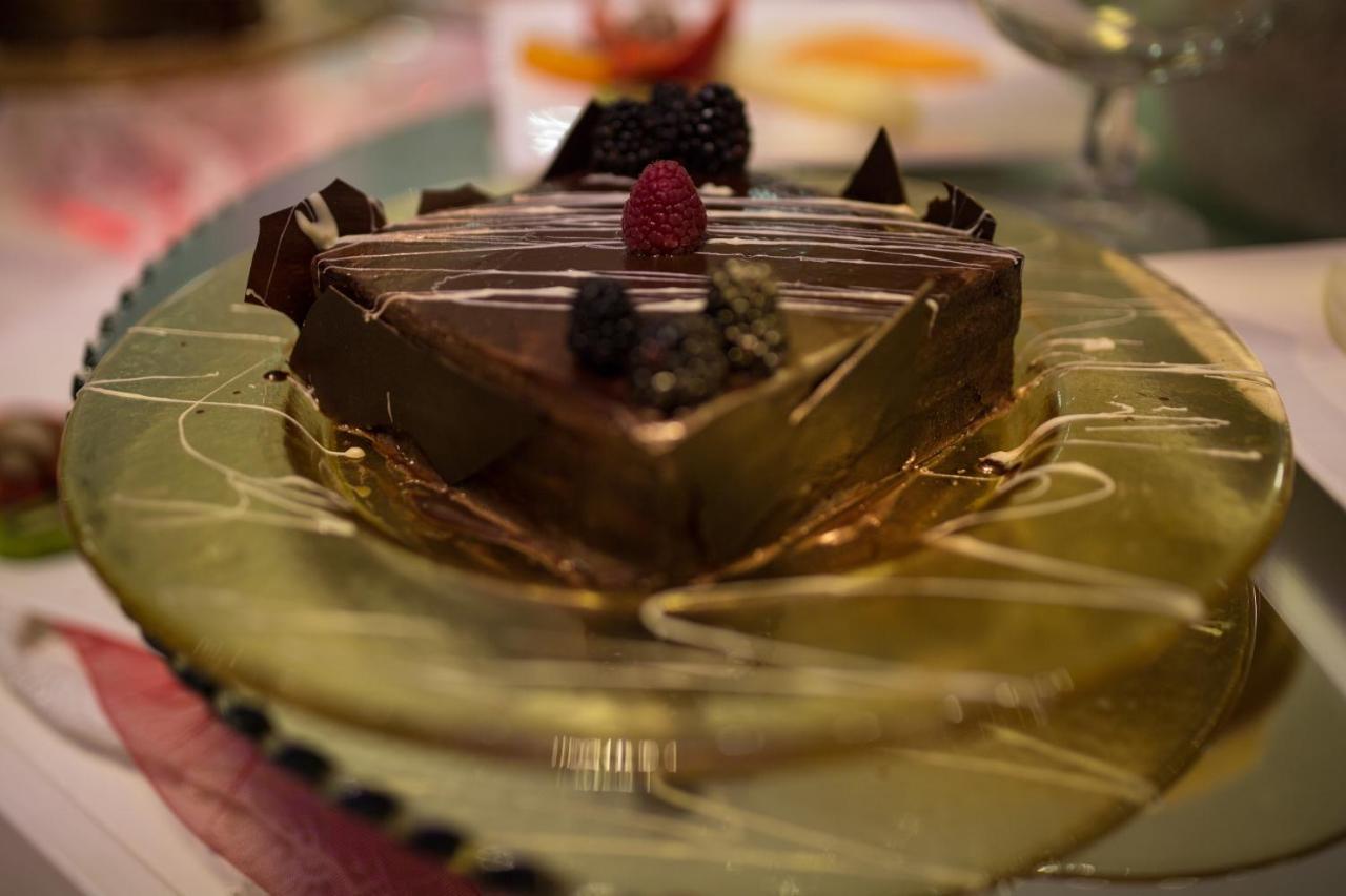Hotel Holiday Foggia Kültér fotó